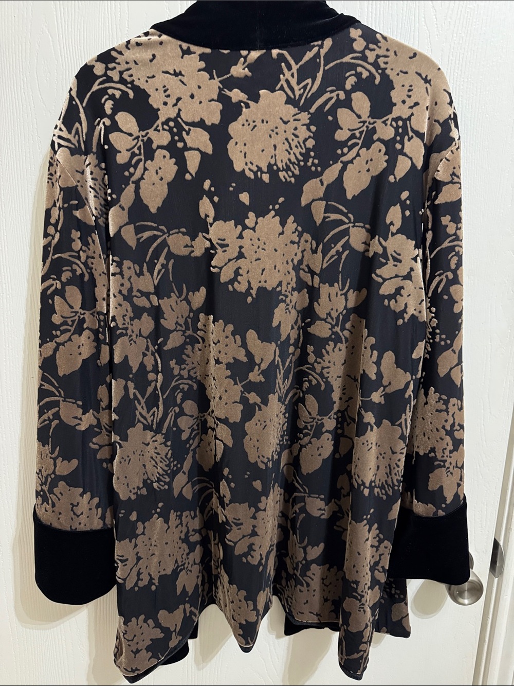 Chicos Travelers 2 US 12/14 Reversible Jacket Black Gold Floral Velvet Burnout - Picture 8 of 13